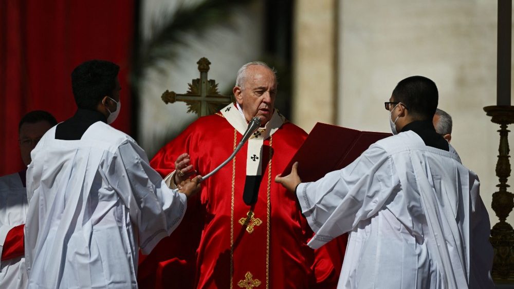 Paus Franciscus riep in de palmzondagviering vanmorgen op tot een paasbestand in Oekraïne