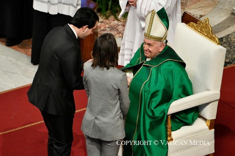 Paus Franciscus tijdens de mis op zondag 21 januari 2024, Dag van het Woord