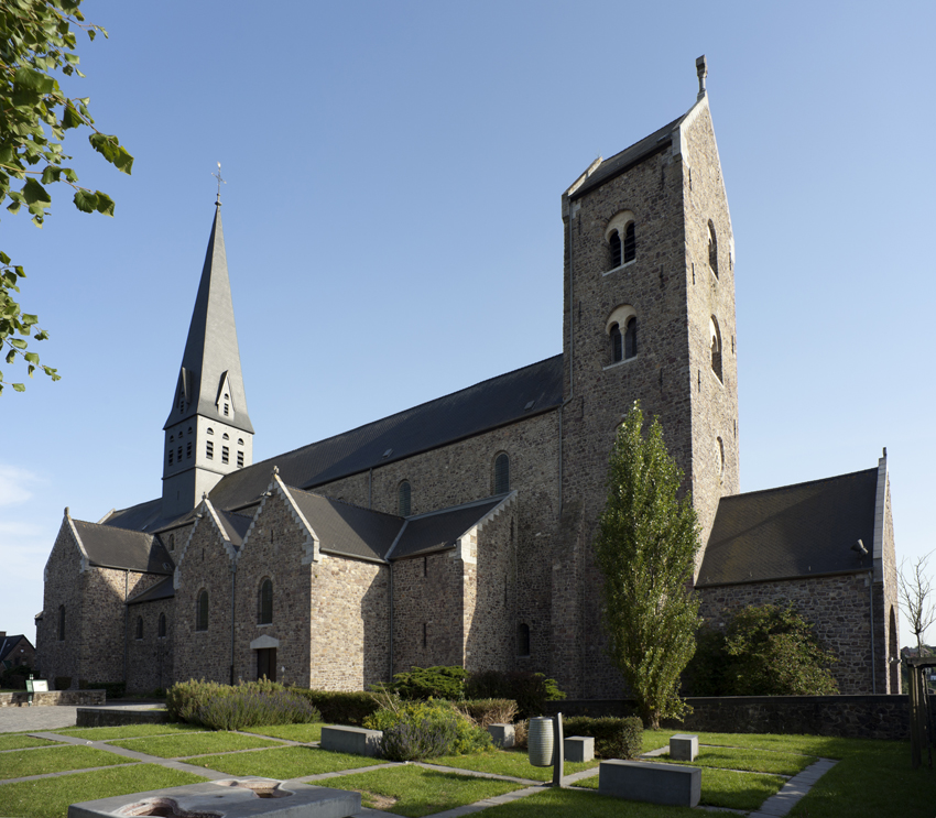 De Sint-Ursmaruskerk