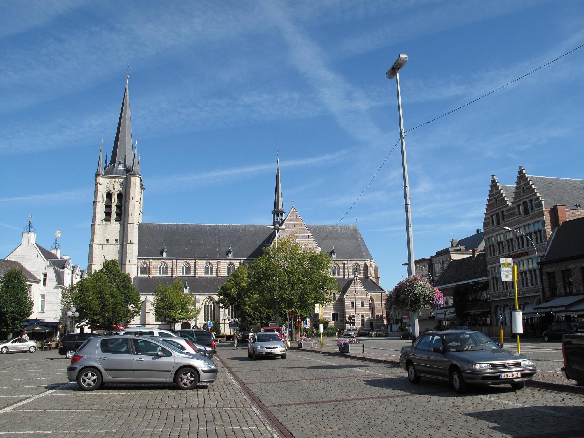 De Sint-Amanduskerk in Geel