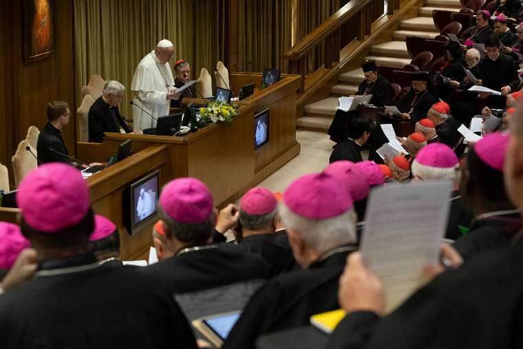 Paus Franciscus tijdens de Amazonesynode