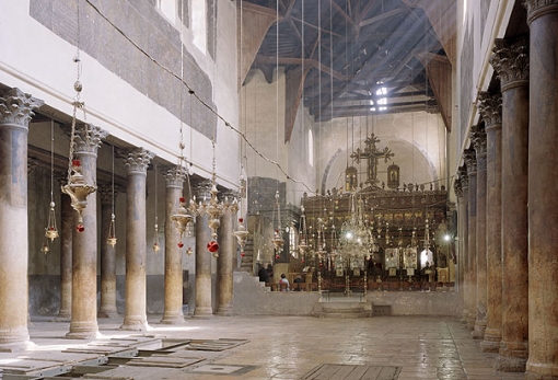 Interieur van de Geboortekerk van Bethlehem