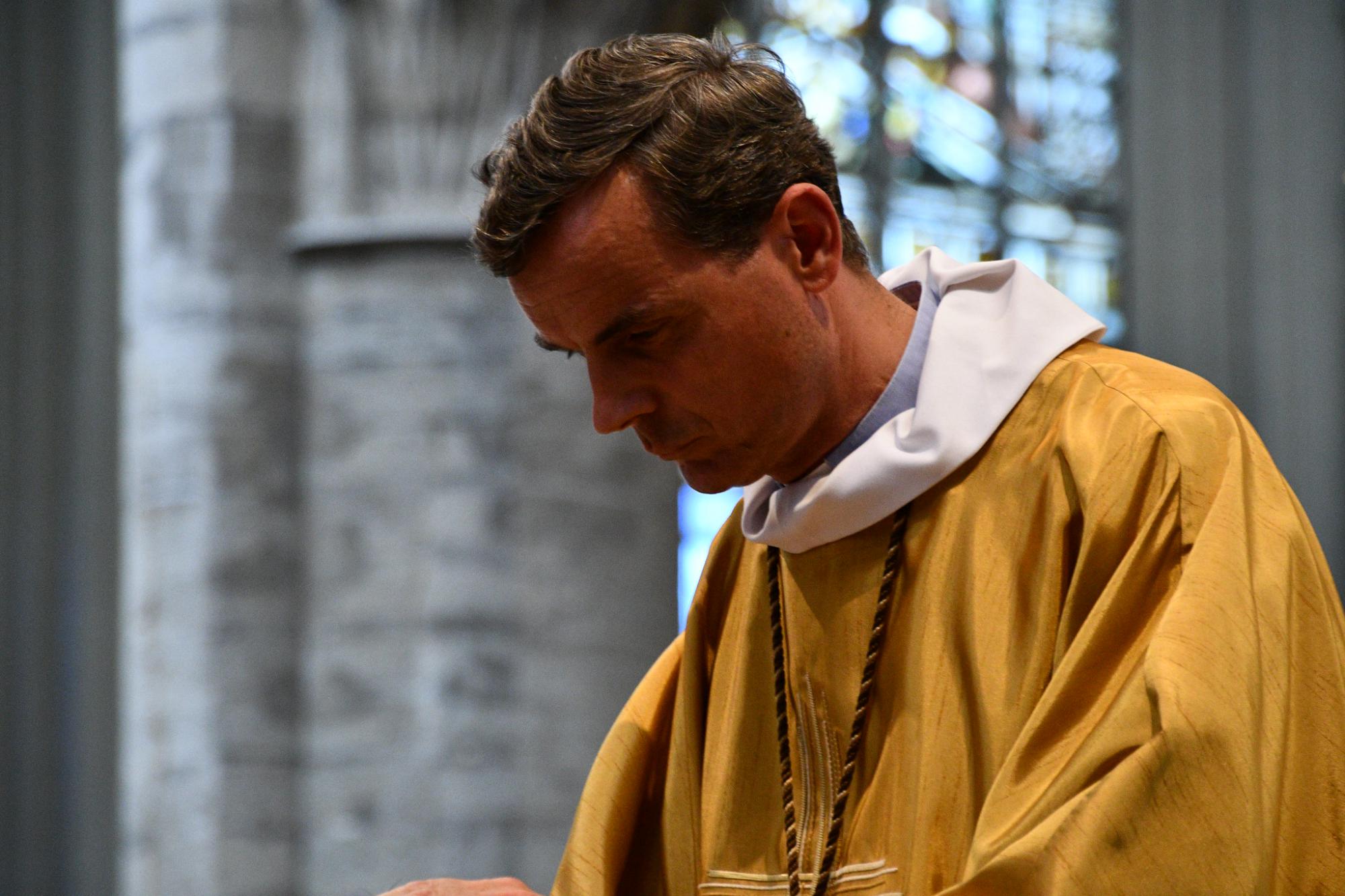 Mgr. Terlinden concelebreerde