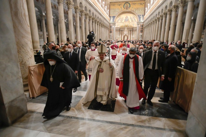 Vesperdienst in Rome met afgevaardigden van de andere christelijke kerken