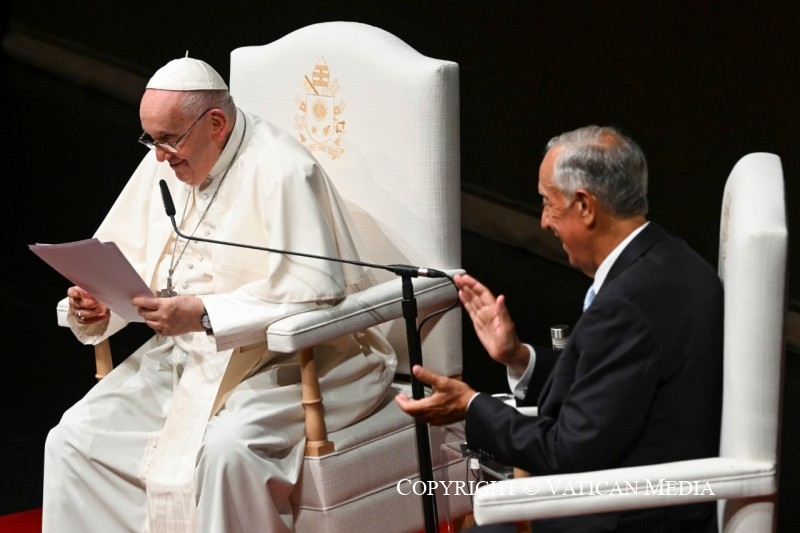 Paus Franciscus met de Portugese president Marcelo Nuno Duarte Rebelo de Sousa