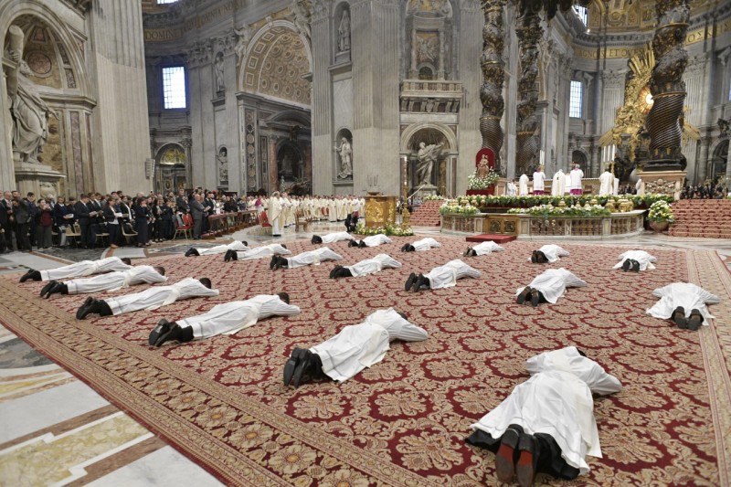 Priesterwijding met paus Franciscus