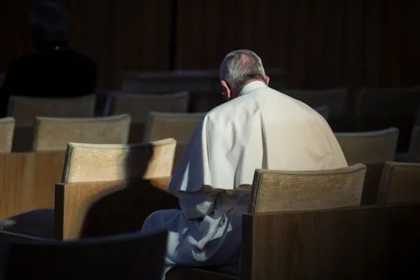 Paus Franciscus op vastenretraite