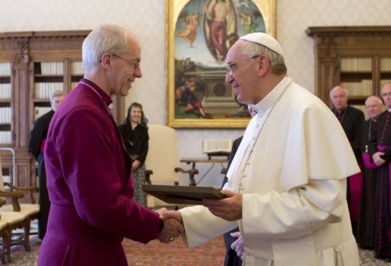 Aartsbisschop Justin Welby met paus Franciscus