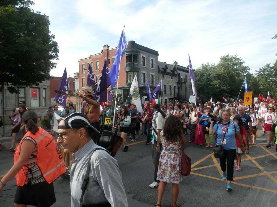 De manifestatie bij het begin van het WSF © ACV