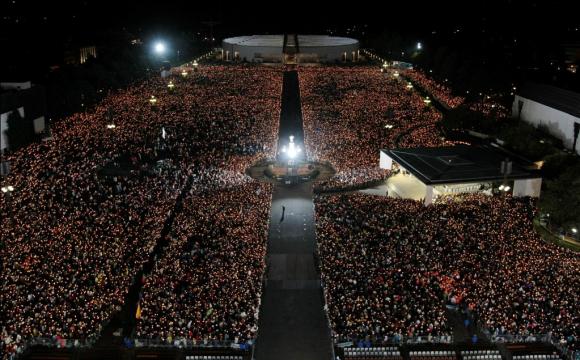 Herdenking van de Mariaverschijning in Fatima