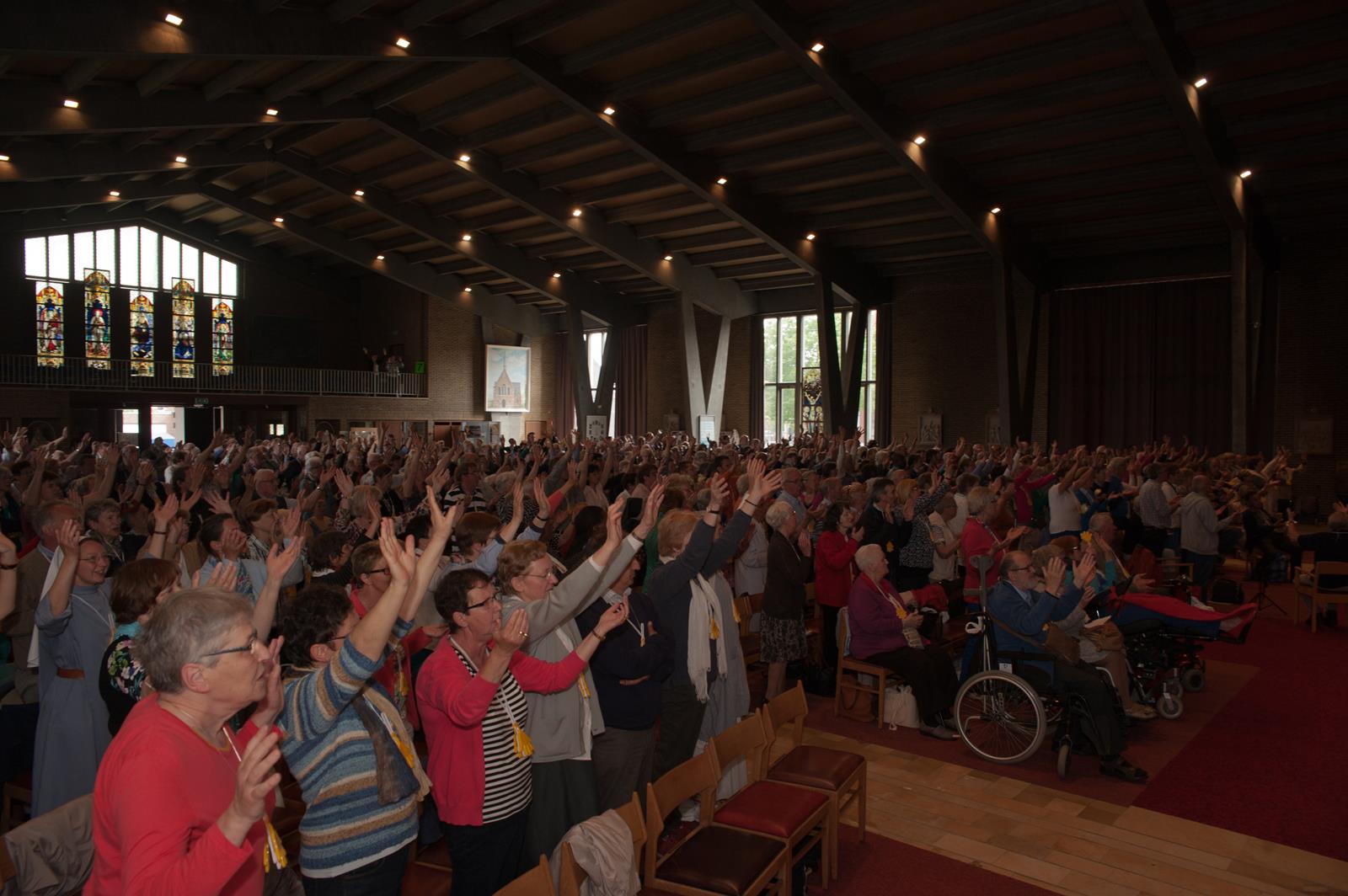 Pinksterviering van de Katholieke Charismatische Venrieuwing Vlaanderen